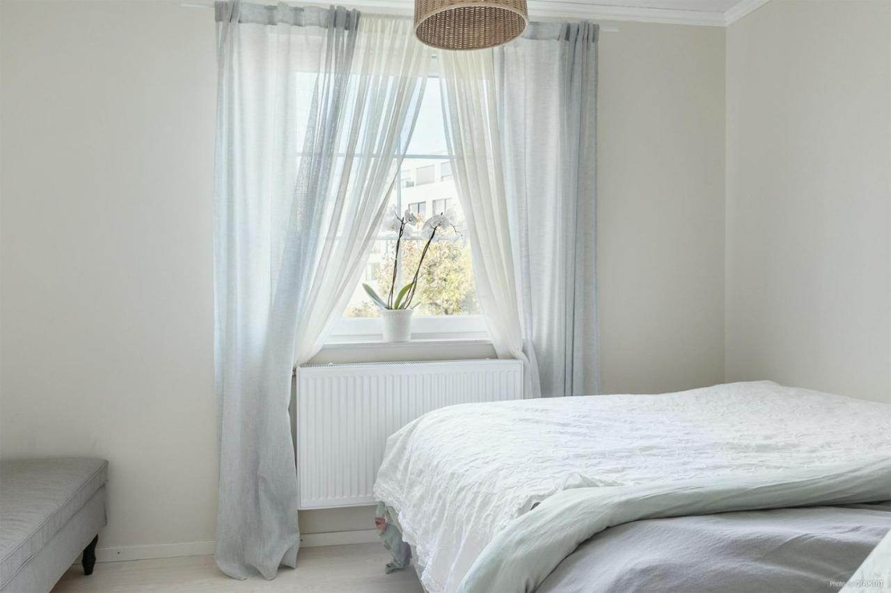 Charming Apartment In A Red House In Stockholm Ngoại thất bức ảnh