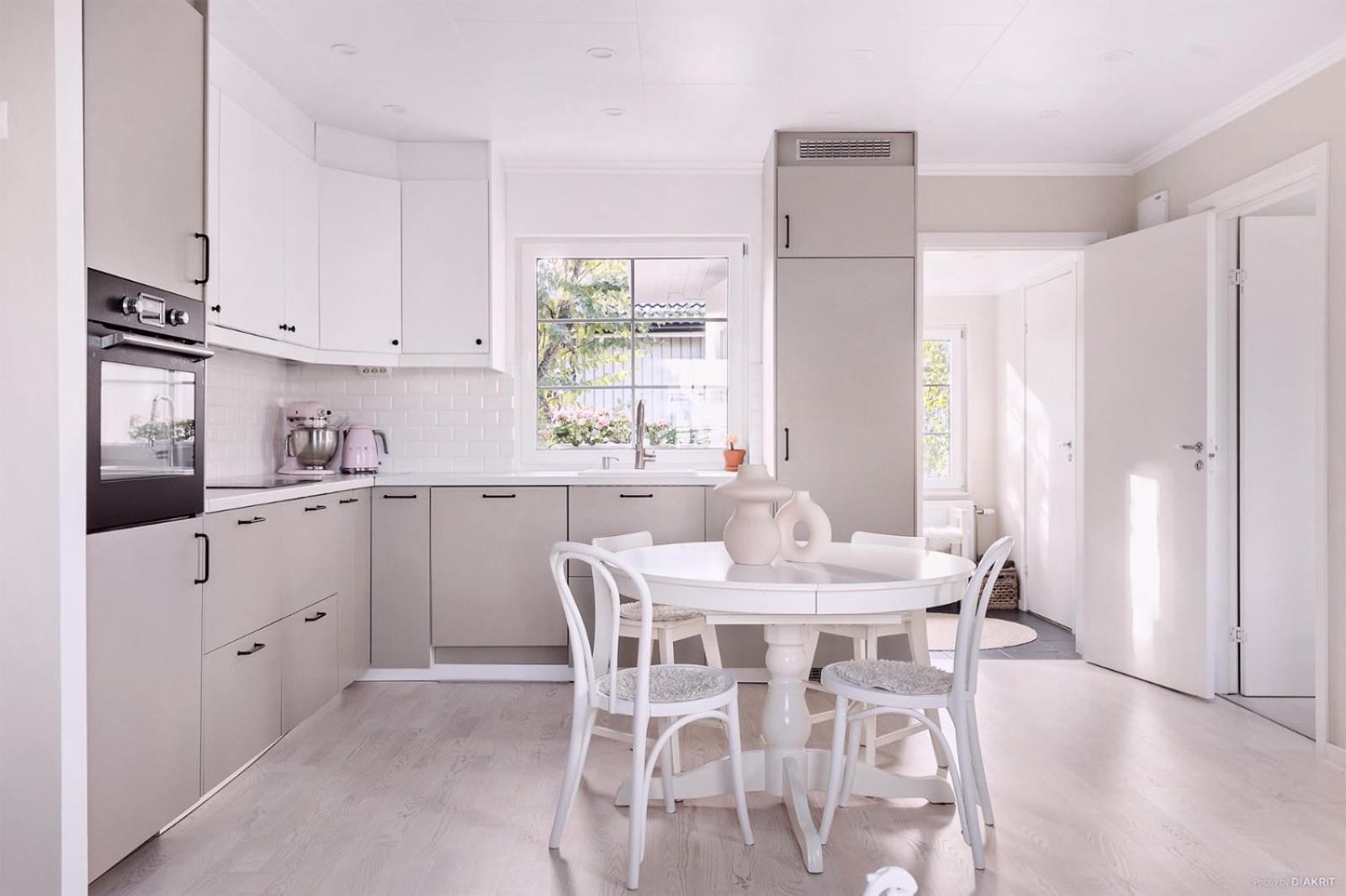 Charming Apartment In A Red House In Stockholm Ngoại thất bức ảnh