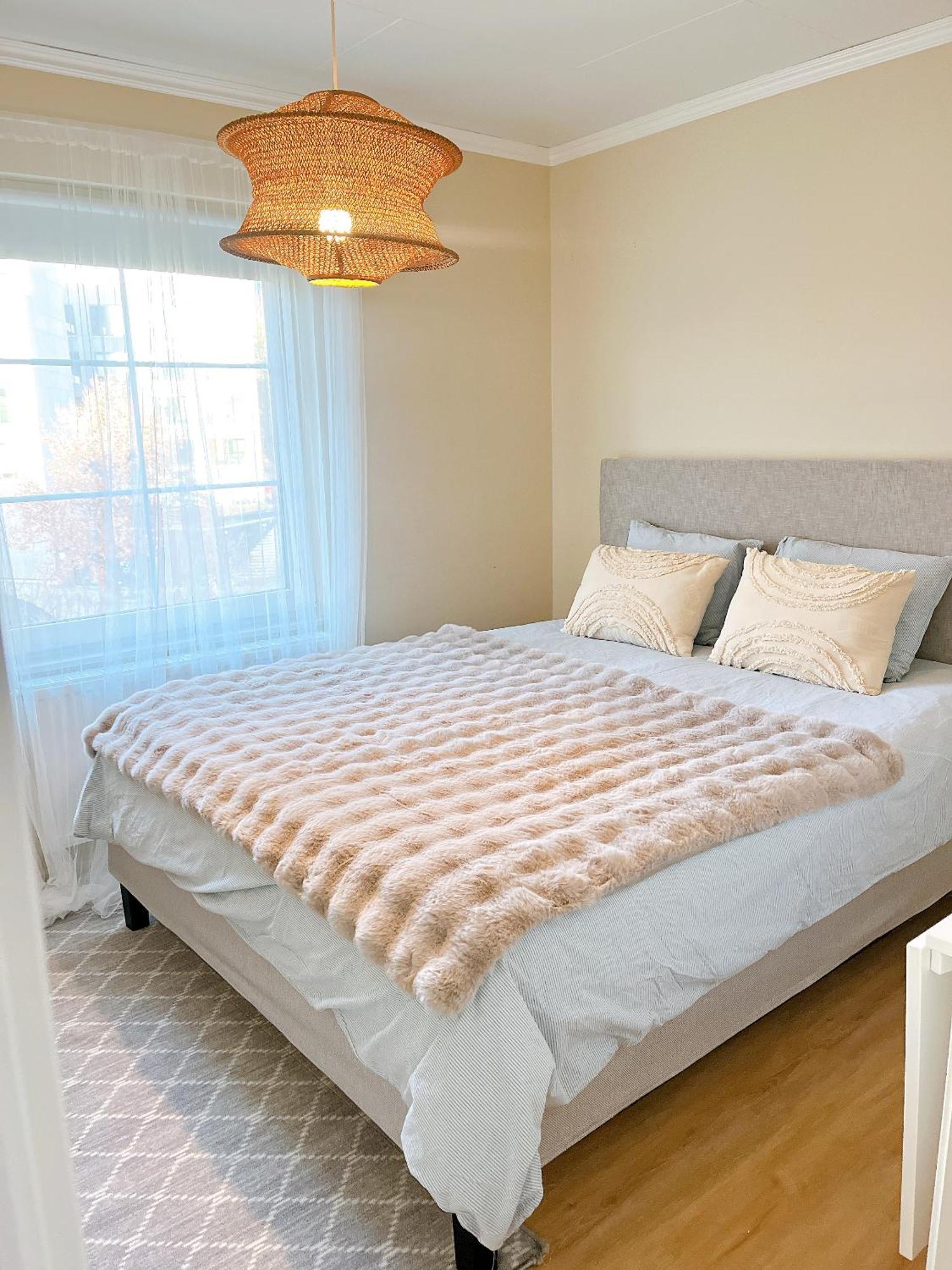 Charming Apartment In A Red House In Stockholm Ngoại thất bức ảnh